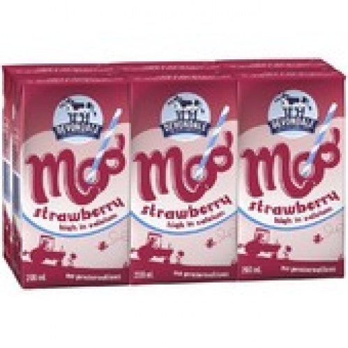 Devondale Moo Strawberry Flavoured UHT Milk 6 pack 1.2L