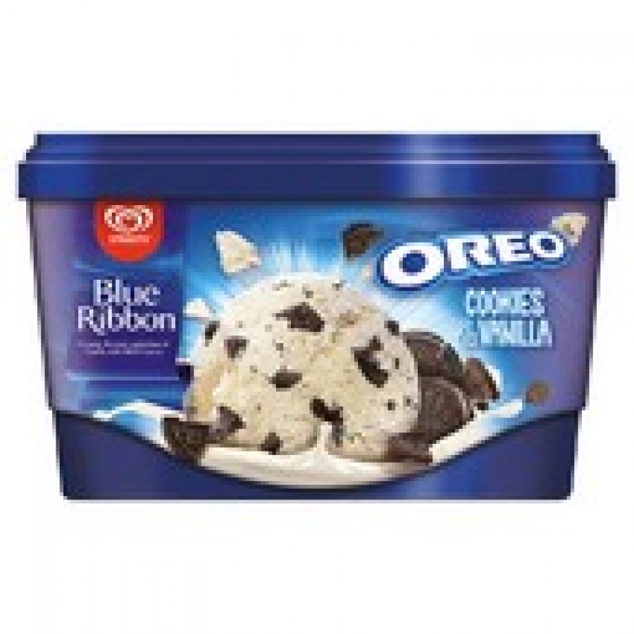 Streets Blue Ribbon Oreo Cookies & Cream 1.25L